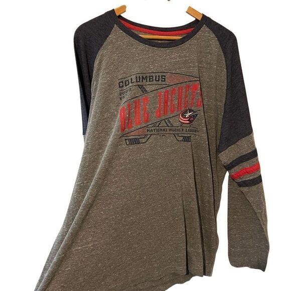 NHL Vintage style Columbus Blue Jackets Hockey light weight long sleeve pullover - Picture 1 of 6